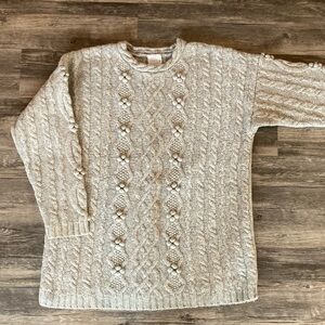 MODA INT’L chunky oversized wool sweater. Size L